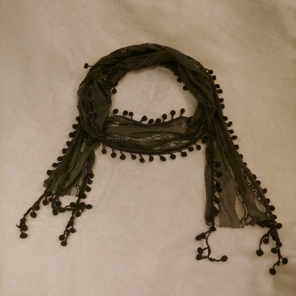 2 for $25 | pompom fringed lace neck tie - Picture 3 of 4